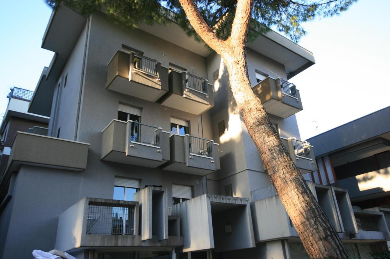 Casa Vacanze Cucciolo Rimini Exteriör bild